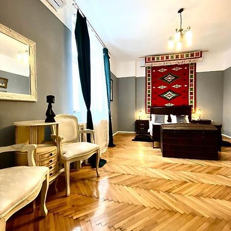 Casa Irina Appartement Braşov Buitenkant foto