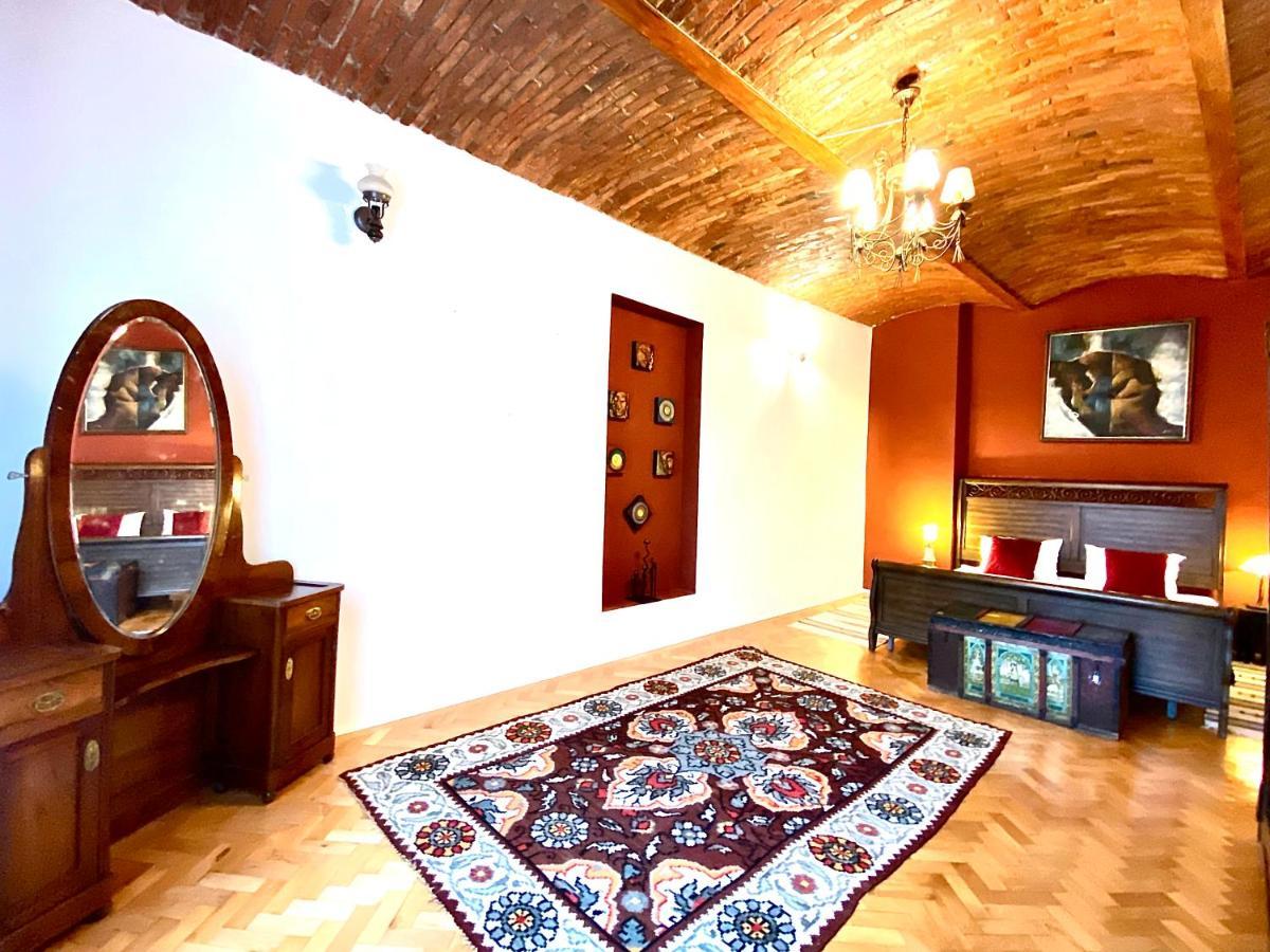 Casa Irina Appartement Braşov Buitenkant foto